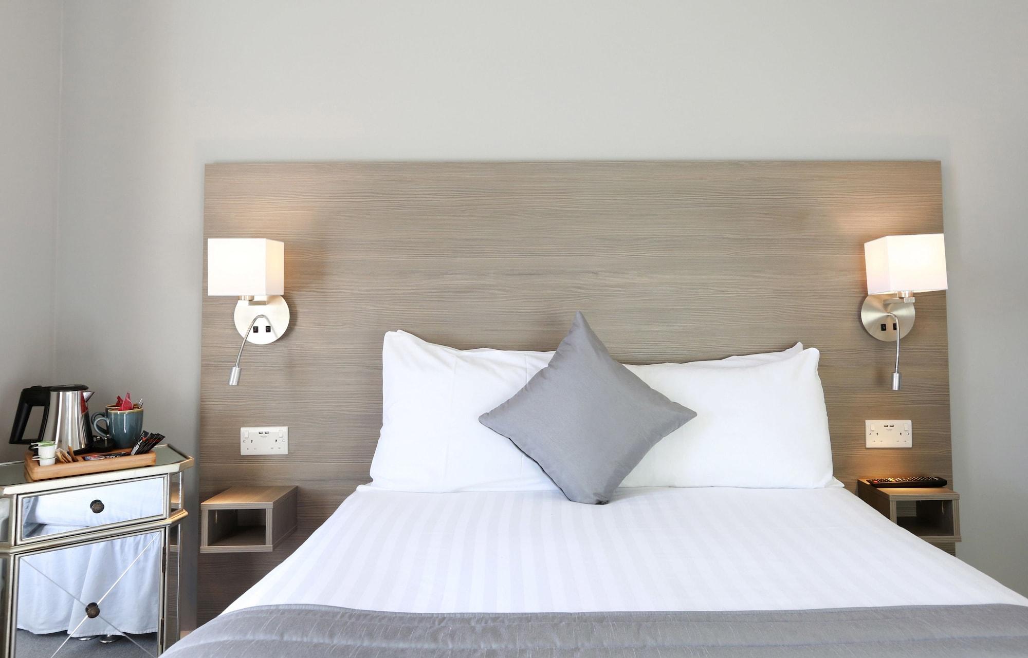 Cottonwood Boutique Bed and Breakfast Μπόρνμουθ Εξωτερικό φωτογραφία
