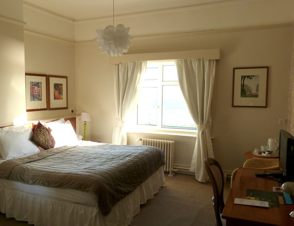 Cottonwood Boutique Bed and Breakfast Μπόρνμουθ Εξωτερικό φωτογραφία